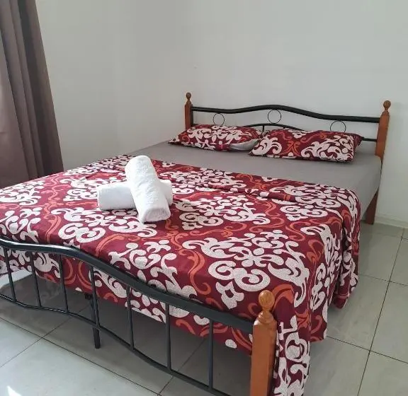 Cozy South Bed & Breakfast