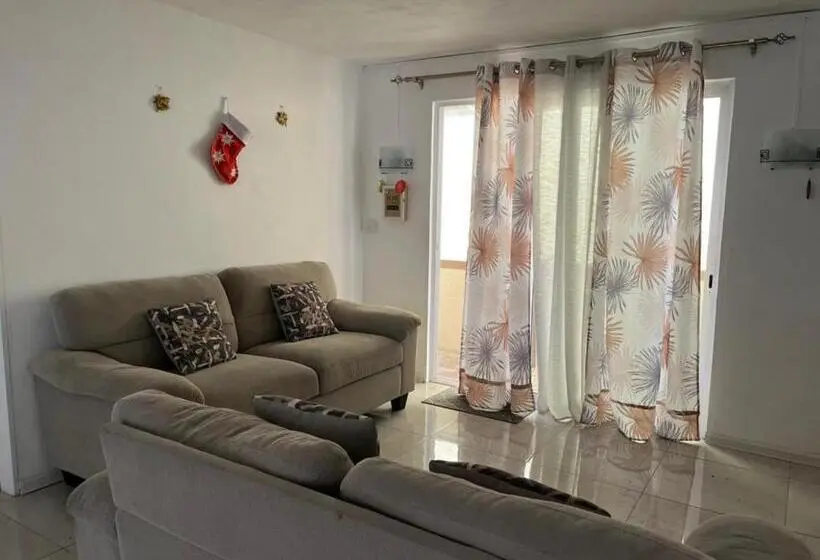 Cozy South Bed & Breakfast