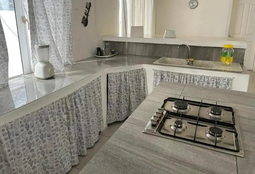 Cozy South Bed & Breakfast