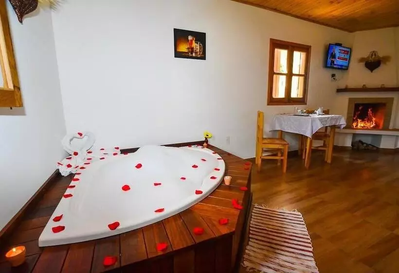 ペンション Pousada Varanda Colibri