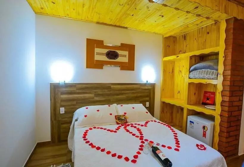 ペンション Pousada Varanda Colibri