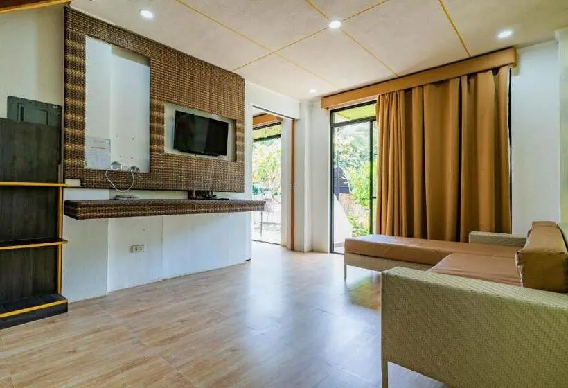 Mamburise Resort