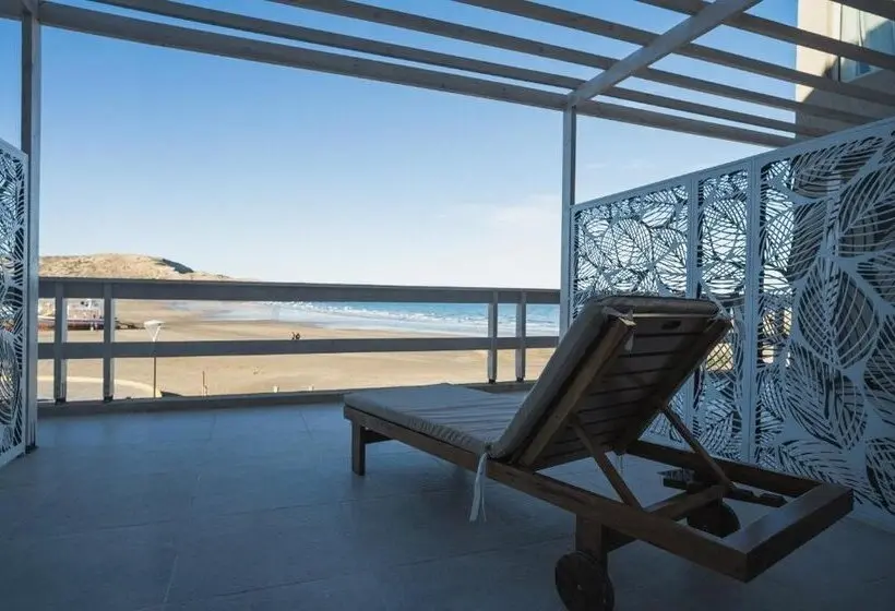 Hotelli Rayentray Puerto Piramides