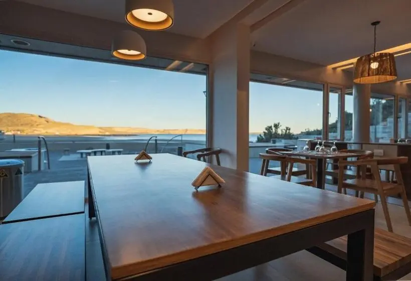 Hotelli Rayentray Puerto Piramides