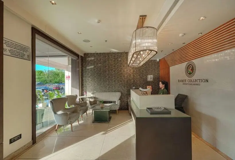 ホテル Ramee Collection Airport Road Mohali