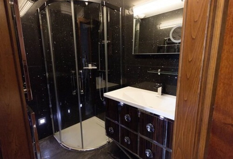 צימר Chateau De Druon