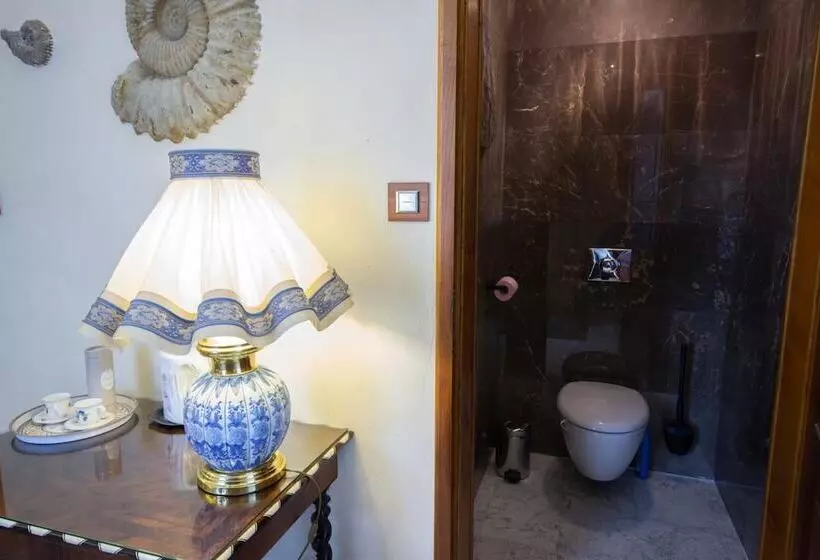 Aamiaismajoitus (B&B) Chateau De Druon