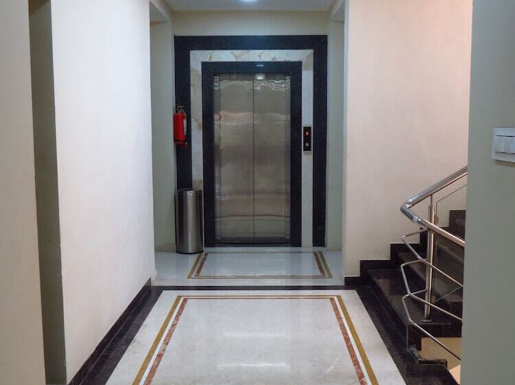 בית מלון כפרי City Palace Resort