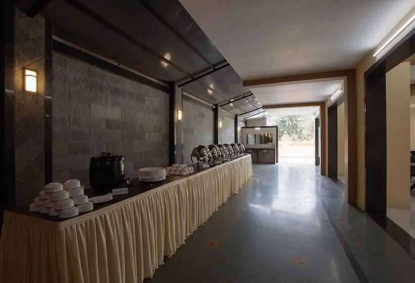 Hotelli City Palace Resort