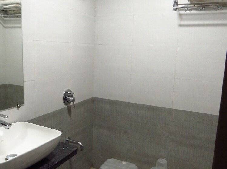 בית מלון כפרי City Palace Resort