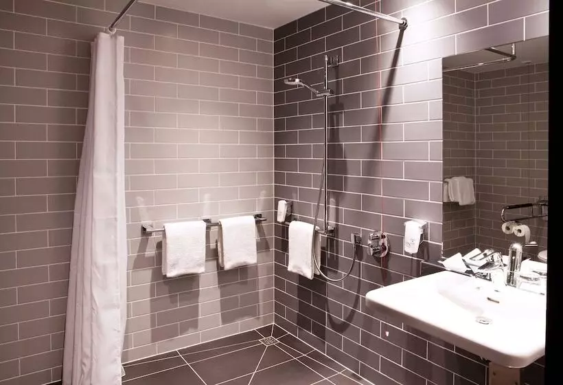 Hotelli Holiday Inn Express   Mülheim   Ruhr, An Ihg