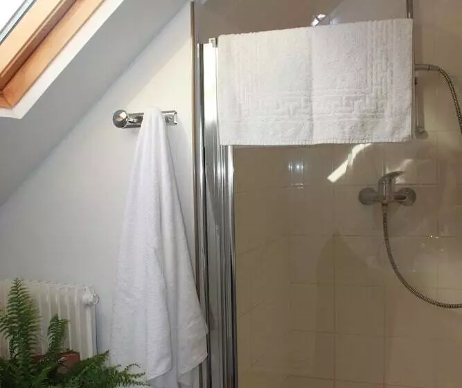 ホテル Hostel La Maison Montreau