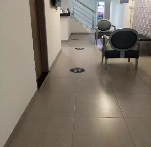 ホテル Grato Manizales