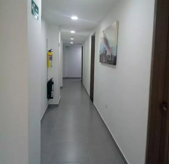 ホテル Grato Manizales