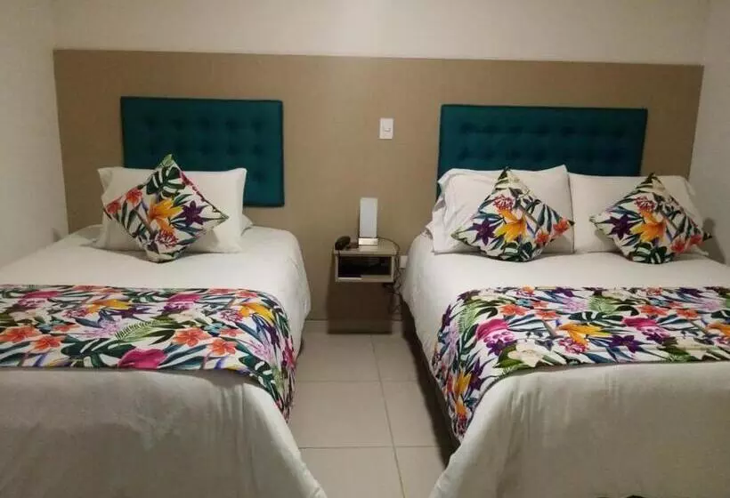 ホテル Grato Manizales