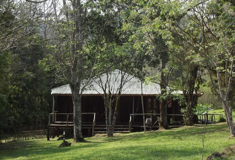 Hostel Aldea Yaboty Hosteria