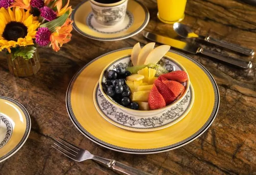 Hotelli The White Birch Inn