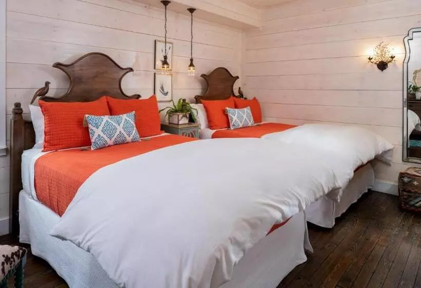 Hotelli The White Birch Inn