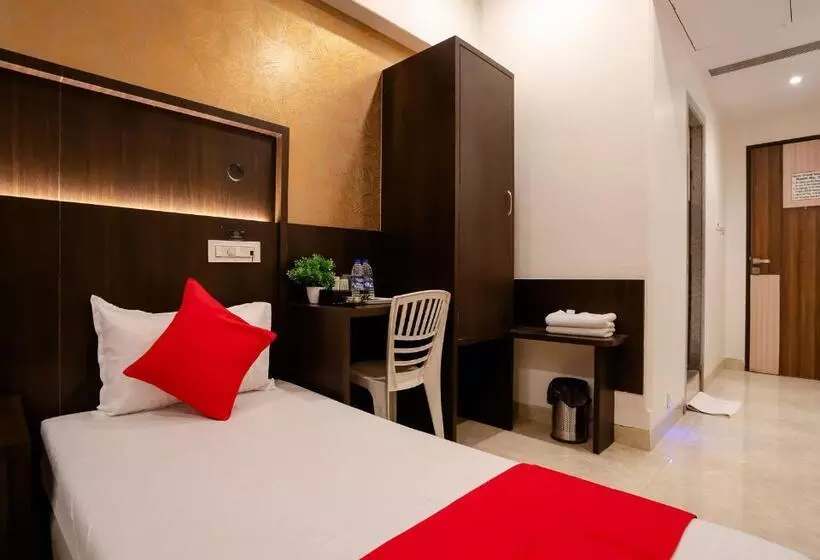 ホテル Grand Seasons  Navi Mumbai