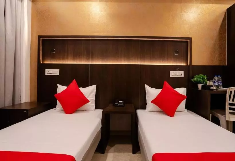 ホテル Grand Seasons  Navi Mumbai