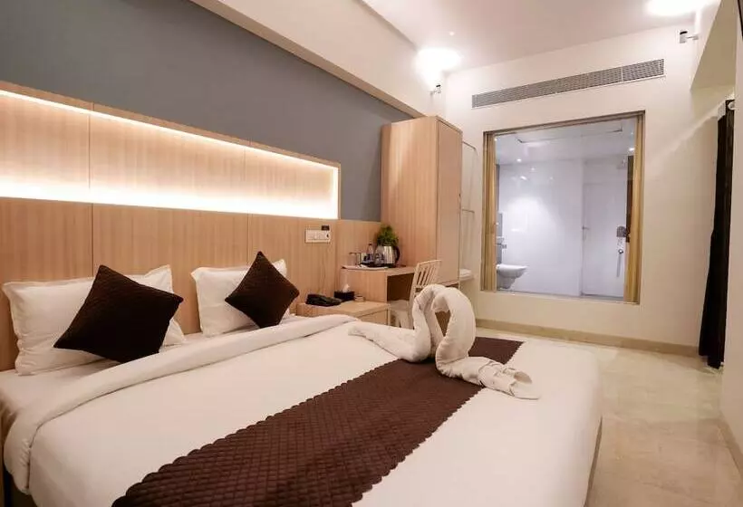 ホテル Grand Seasons  Navi Mumbai