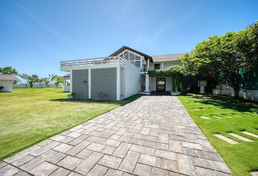 בית מלון כפרי Ceu Ceylon