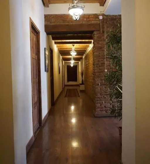 هتل Old Sighnaghi