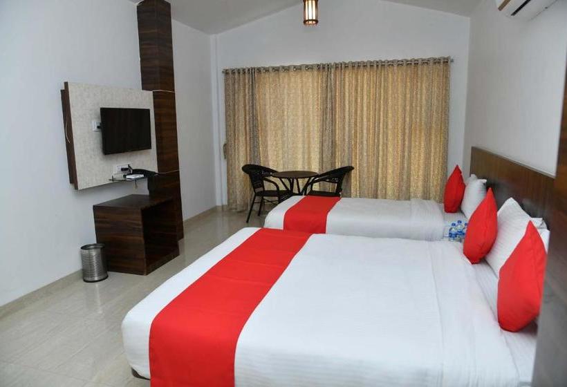 Отель Royal Orbit