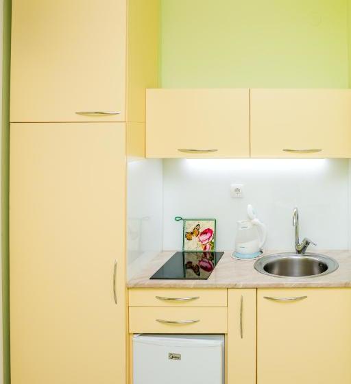 پانسیون San 011