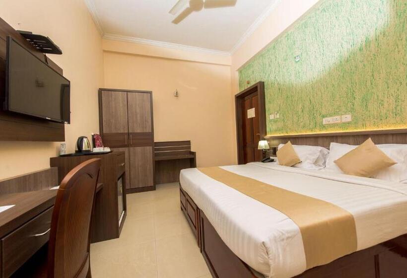 Hotel Kallada Golden