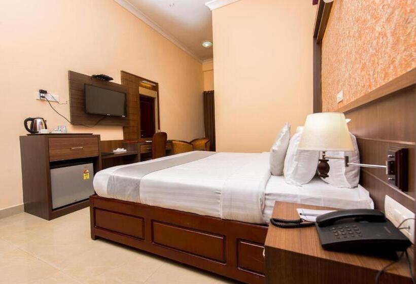 Hotel Kallada Golden