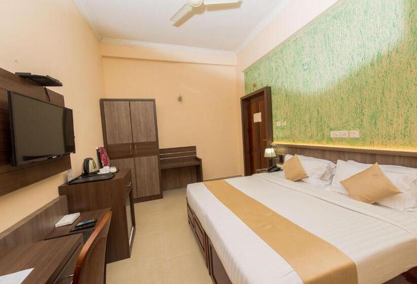 Hotel Kallada Golden