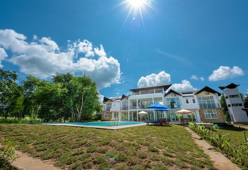 호텔 Subaseth Villa