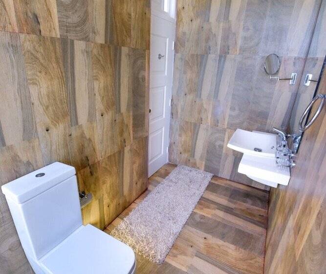 호텔 Subaseth Villa