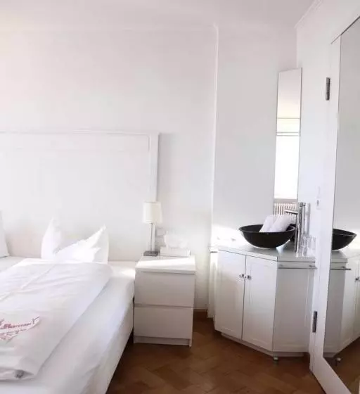 Hotelli Bacchus Wine & Bites