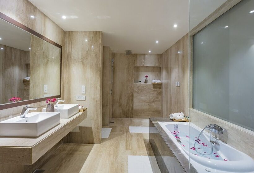 בית מלון כפרי Binori