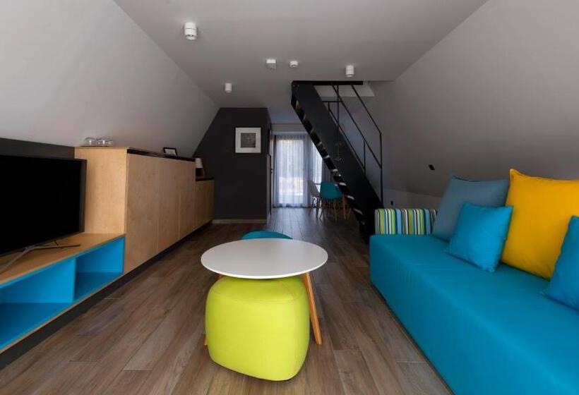 Donautica Hotel & Restaurant