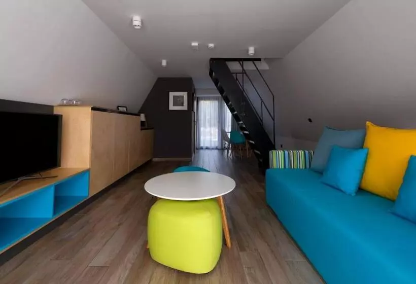 Donautica Hotel & Restaurant