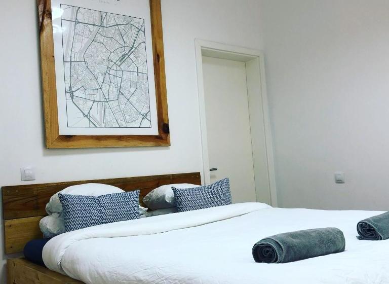 הוסטל Columbus Apartments Co Living