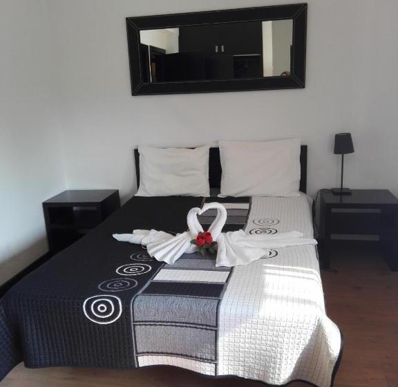 مبيت وإفطار Resedencial Centro