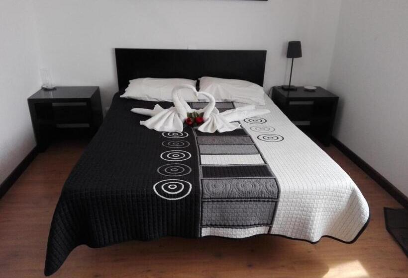 مبيت وإفطار Resedencial Centro