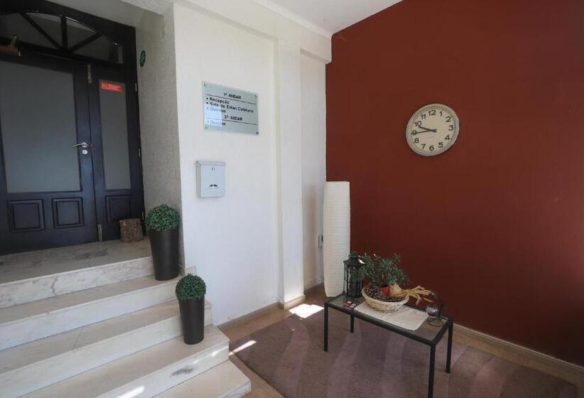 مبيت وإفطار Resedencial Centro