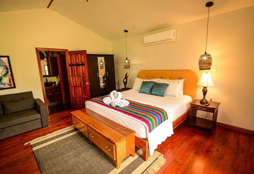 Hotelli Kikiwitz Resort