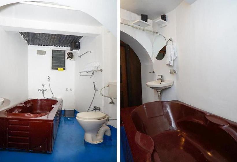 Отель Sherbaug A Theme Park And Resort