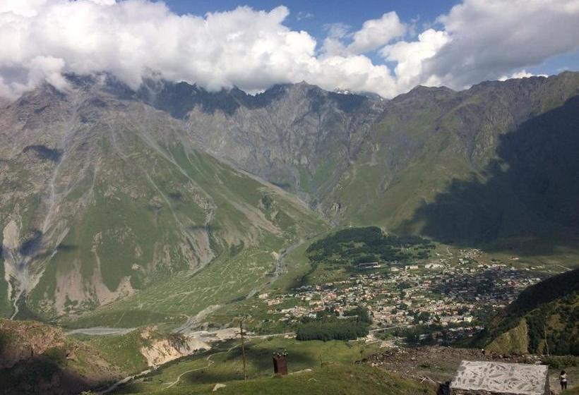 پانسیون Sabuka Qushashvili