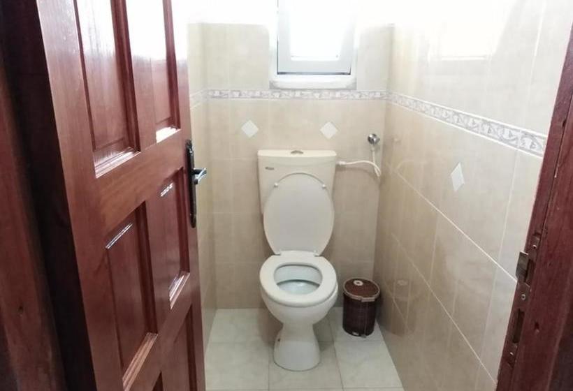 تختخواب و صبحانه Hanna Azar