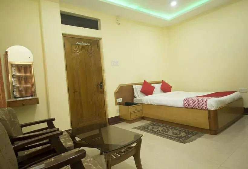 ホテル Oyo 16794 Bidhan Residency