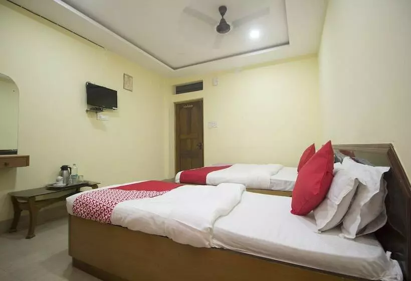 ホテル Oyo 16794 Bidhan Residency