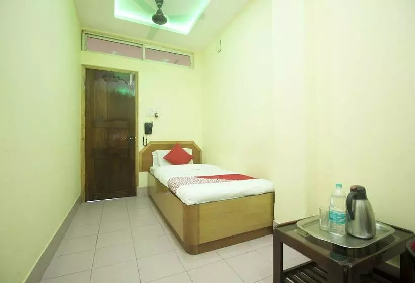 ホテル Oyo 16794 Bidhan Residency