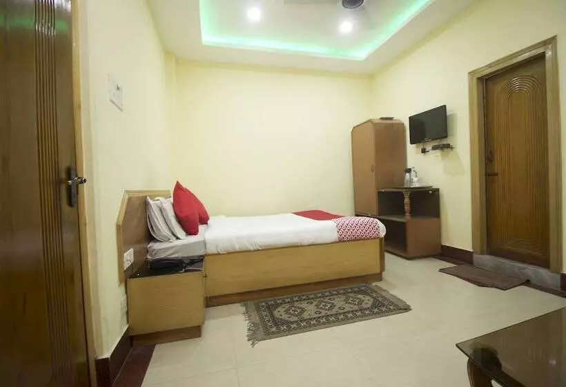 ホテル Oyo 16794 Bidhan Residency